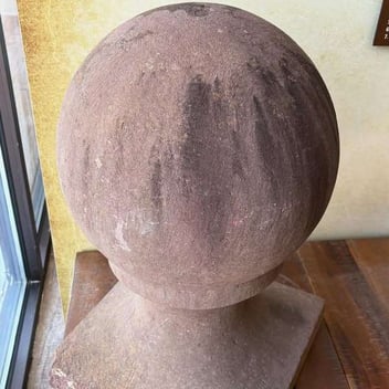 Brownstone Finial image